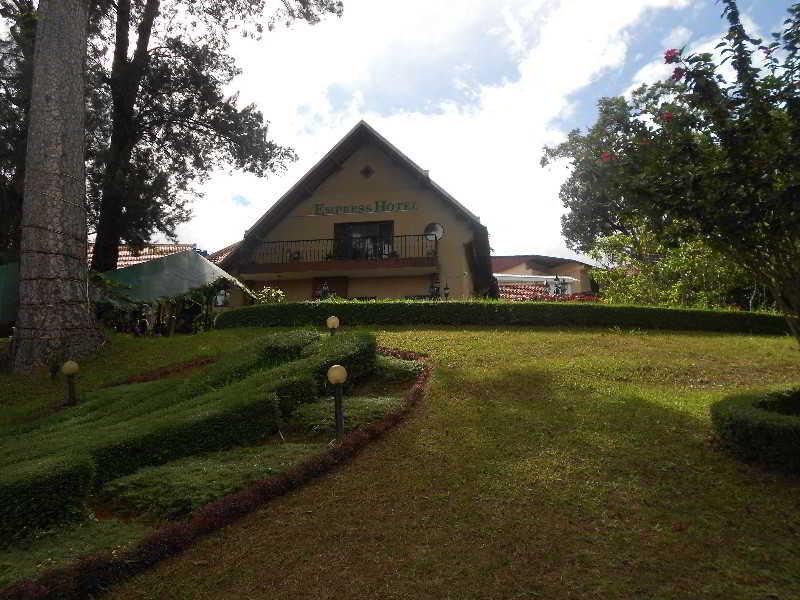Thanh Thuy Hotel Dalat Extérieur photo